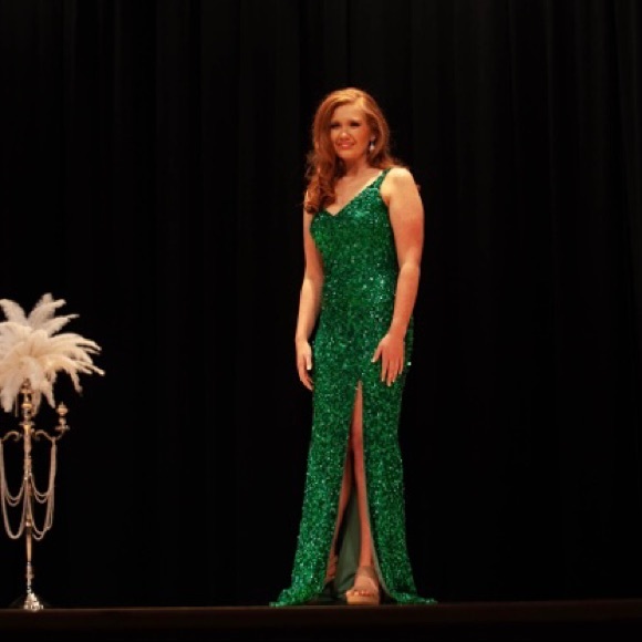 Pageant/prom dress - Picture 6 of 6